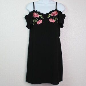 A. Byer Open Shoulder Floral Embellished D…